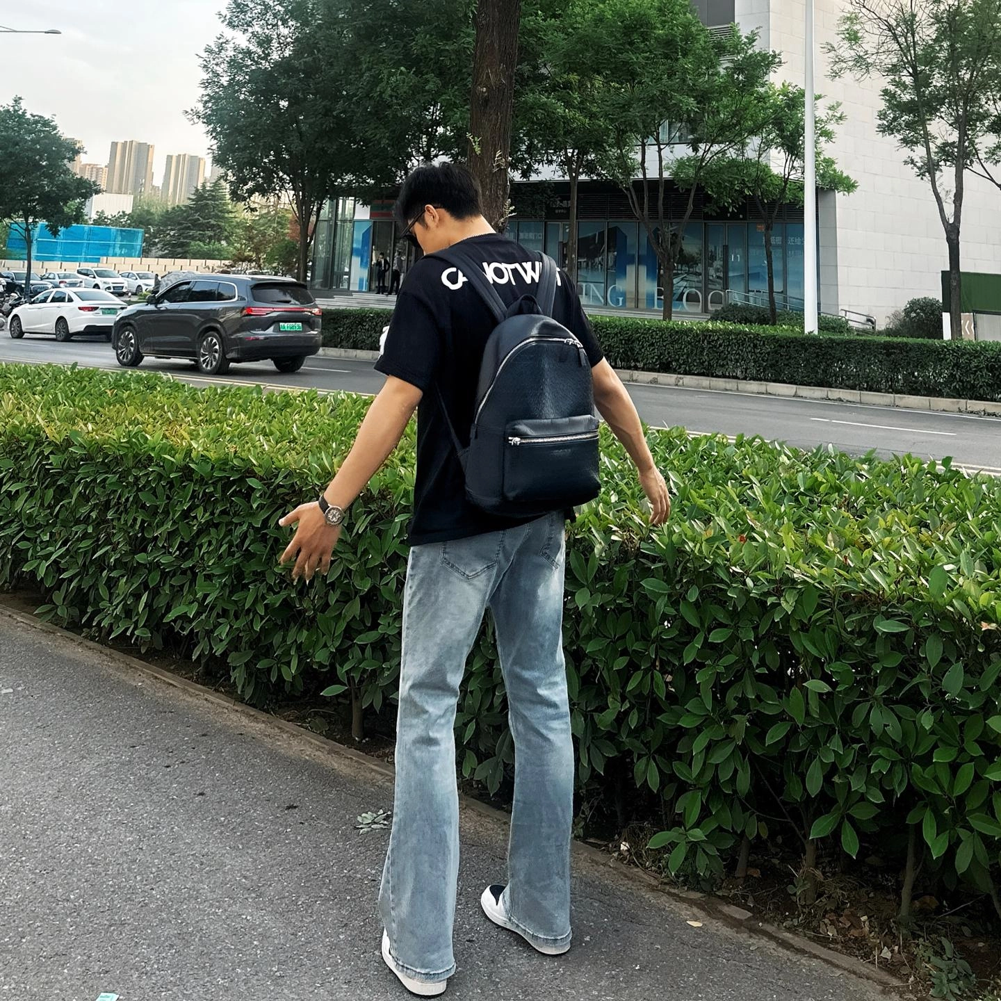 DOENU ins
