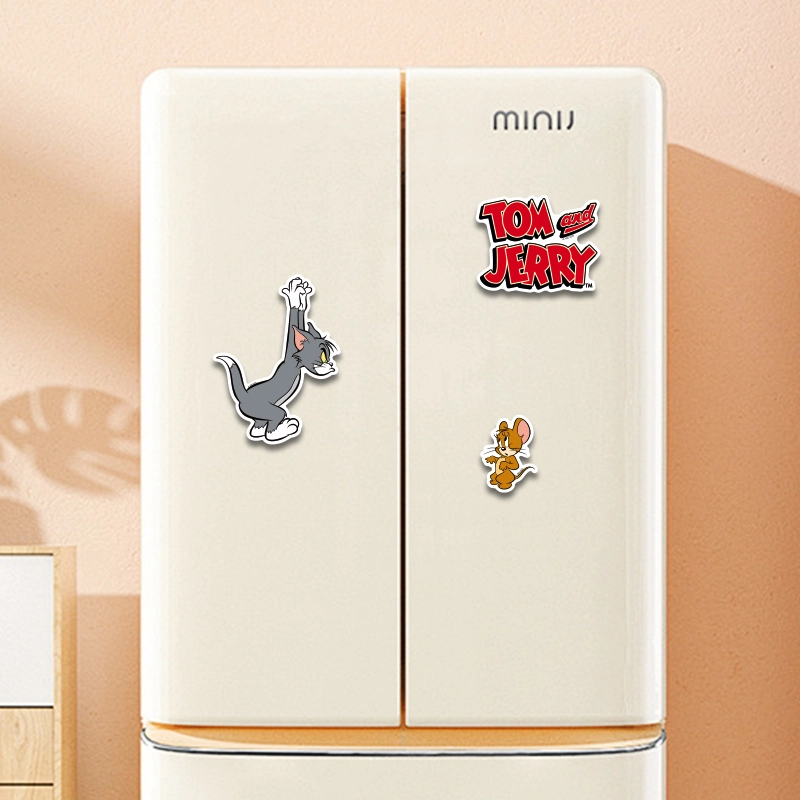 TOM AND JERRY