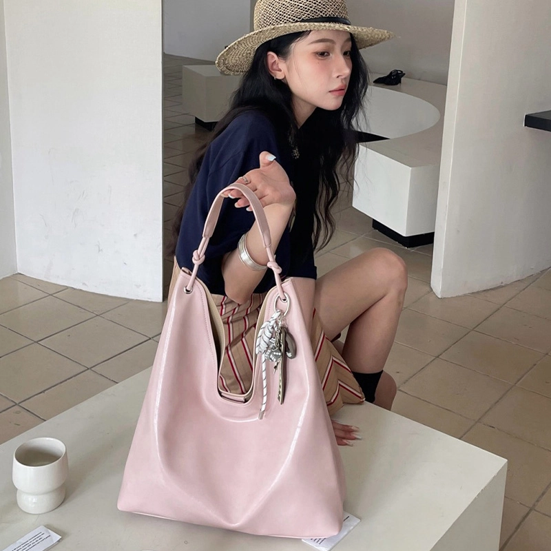 ROSEDAWN Hobo PU