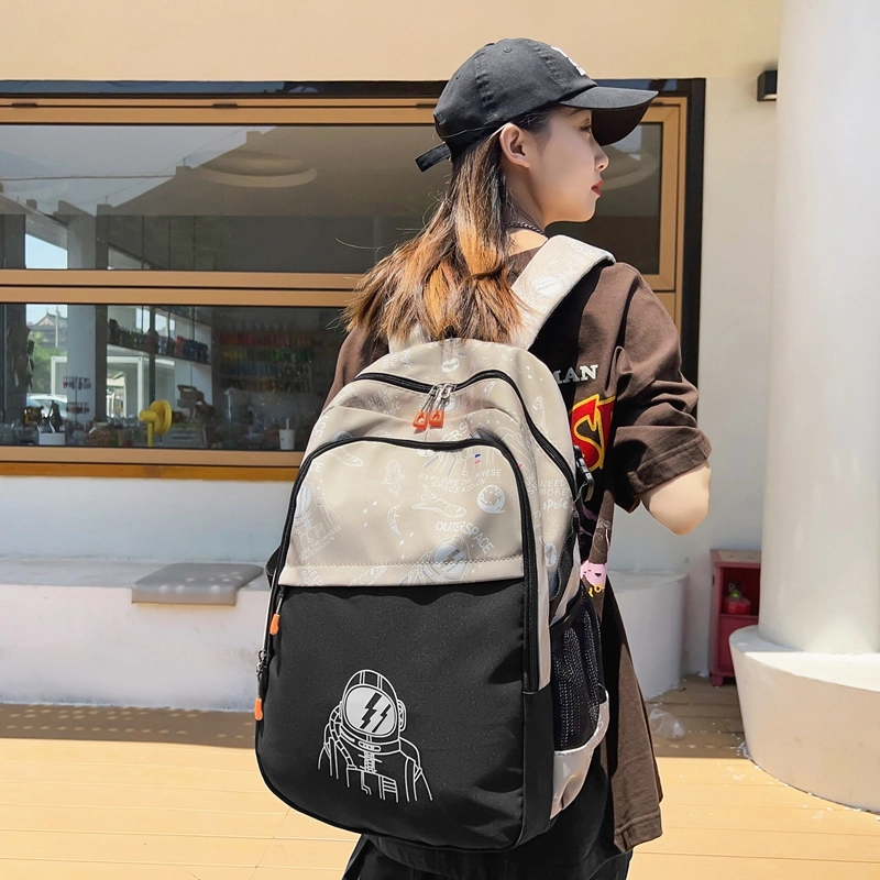 普乐威 时尚潮流印花电脑包大容量休闲百搭通勤旅行背包初高中学生书包 尼龙 双肩包 男女同款情侣款 白色/黑色/卡其色