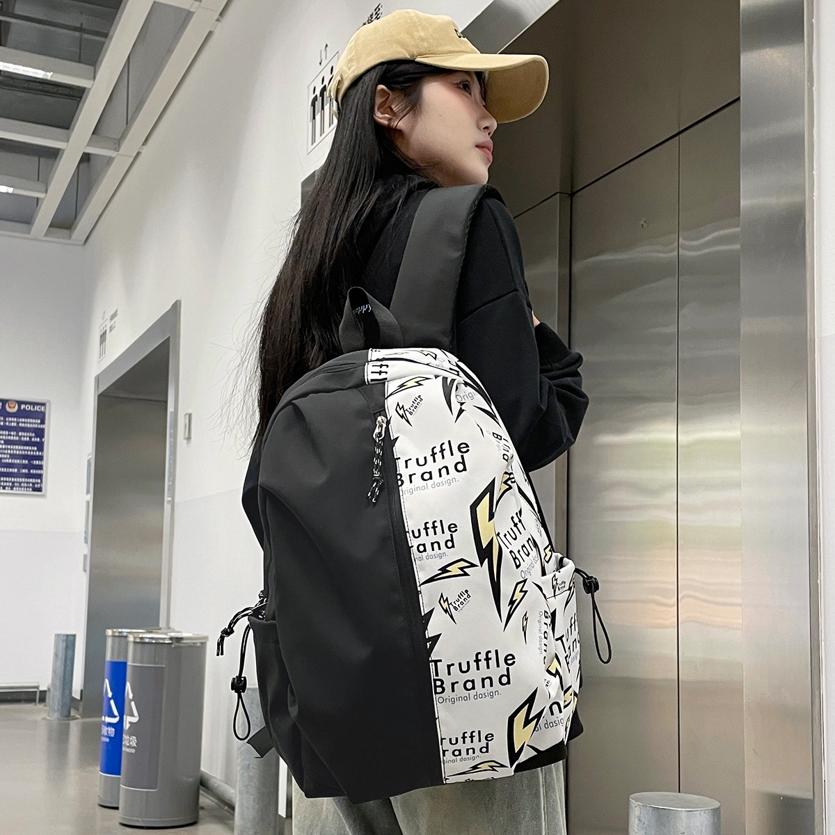 普乐威 美式高街涂鸦时尚百搭潮流 尼龙 双肩包 男女同款情侣款 白色/灰色/黑色