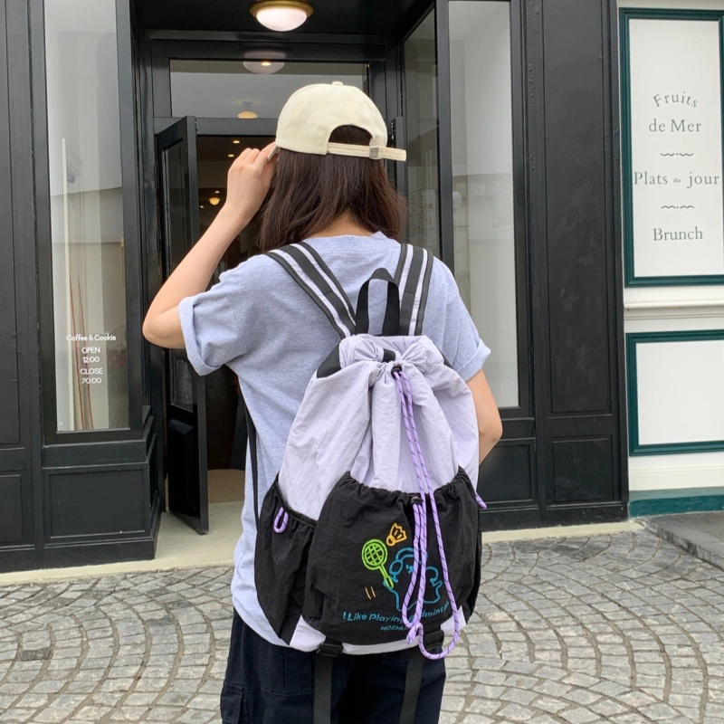 普乐威 高颜值小清新百搭旅游轻量化 尼龙 双肩包 男女同款情侣款 米白色/黑色/绿色