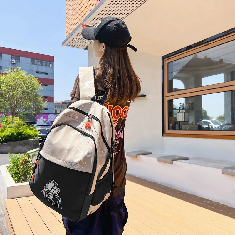 普乐威 时尚潮流印花电脑包大容量休闲百搭通勤旅行背包初高中学生书包 尼龙 双肩包 男女同款情侣款 白色/黑色/卡其色