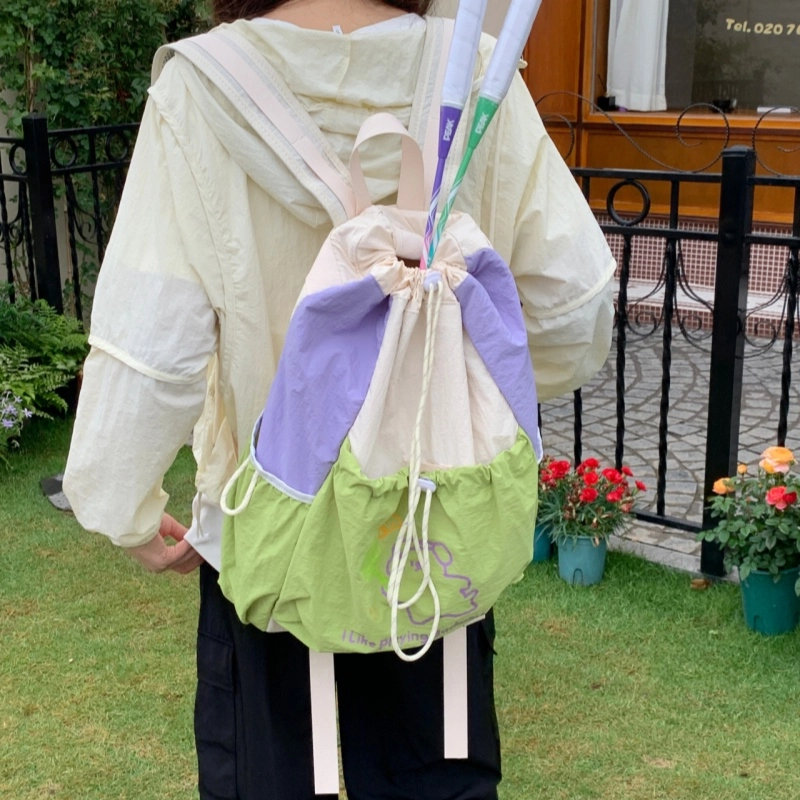 普乐威 高颜值小清新百搭旅游轻量化 尼龙 双肩包 男女同款情侣款 米白色/黑色/绿色