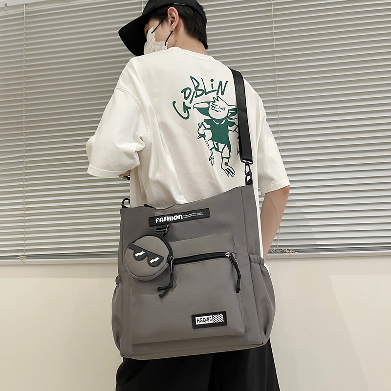 普乐威 高颜值书袋学生时尚百搭 尼龙 单肩斜挎包 男女同款情侣款 白色/黑色/灰色/卡其色