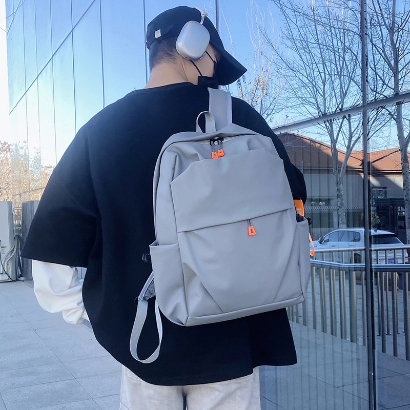 普乐威 韩版简约学生书包褶皱通勤旅行电脑 防水面料 背包双肩包 男女同款情侣款 灰色/黑色