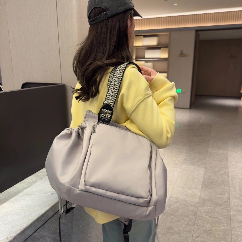 普乐威 时尚简约收纳多功能 牛津布 手提单肩双肩包 男女同款情侣款 多色