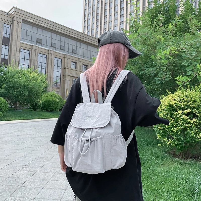 普乐威 韩版小众简约百搭轻便 尼龙 双肩包 男女同款情侣款 多色