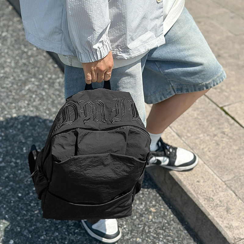 普乐威 纯色高级感简约通勤轻便学生 尼龙 书包背包双肩包 男女同款情侣款 多色