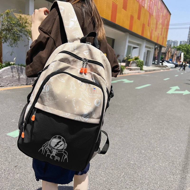 普乐威 时尚潮流印花电脑包大容量休闲百搭通勤旅行背包初高中学生书包 尼龙 双肩包 男女同款情侣款 白色/黑色/卡其色