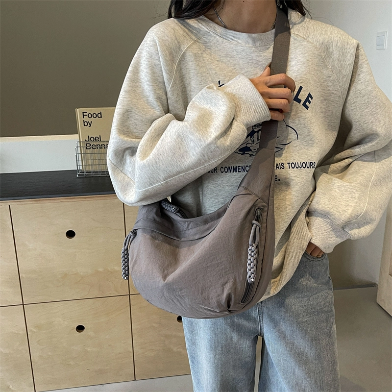 普乐威 简约百搭高级感轻便文艺上课通勤 布 单肩包 男女同款情侣款 多色