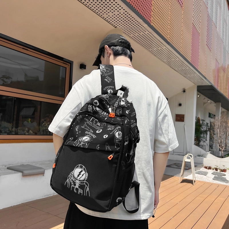 普乐威 时尚潮流印花电脑包大容量休闲百搭通勤旅行背包初高中学生书包 尼龙 双肩包 男女同款情侣款 白色/黑色/卡其色
