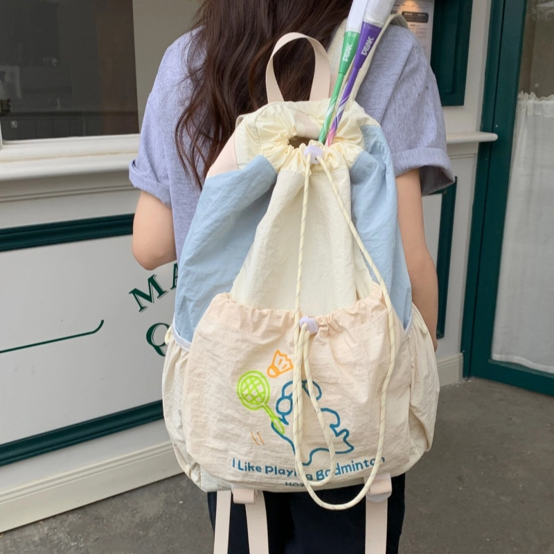 普乐威 高颜值小清新百搭旅游轻量化 尼龙 双肩包 男女同款情侣款 米白色/黑色/绿色