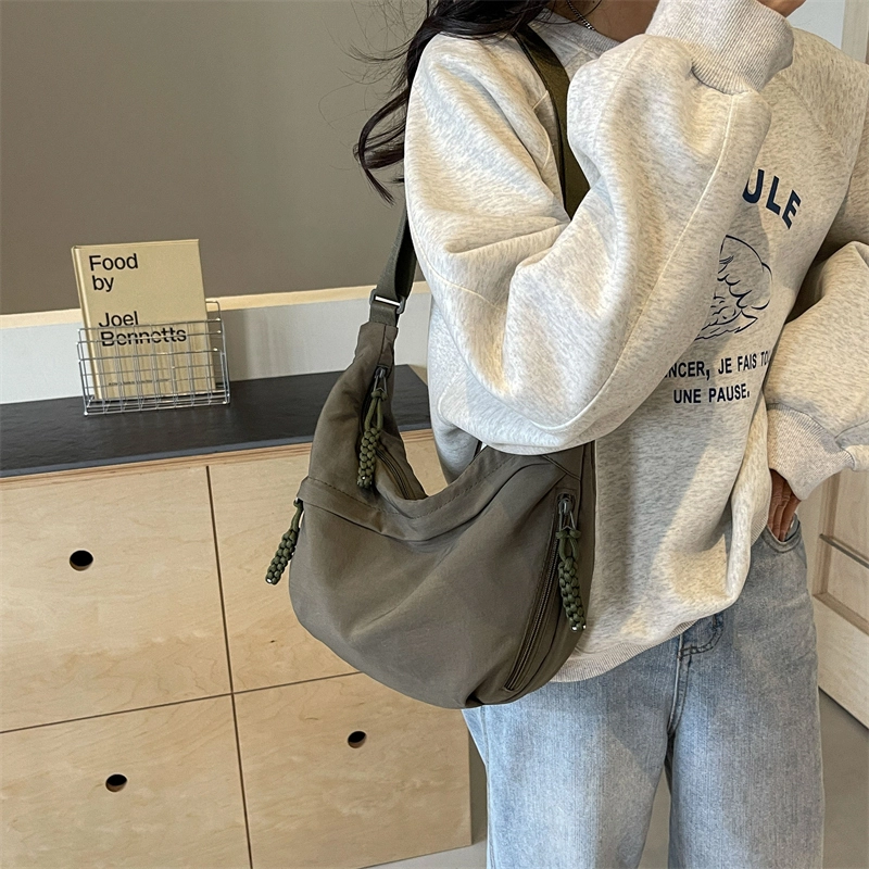 普乐威 简约百搭高级感轻便文艺上课通勤 布 单肩包 男女同款情侣款 多色
