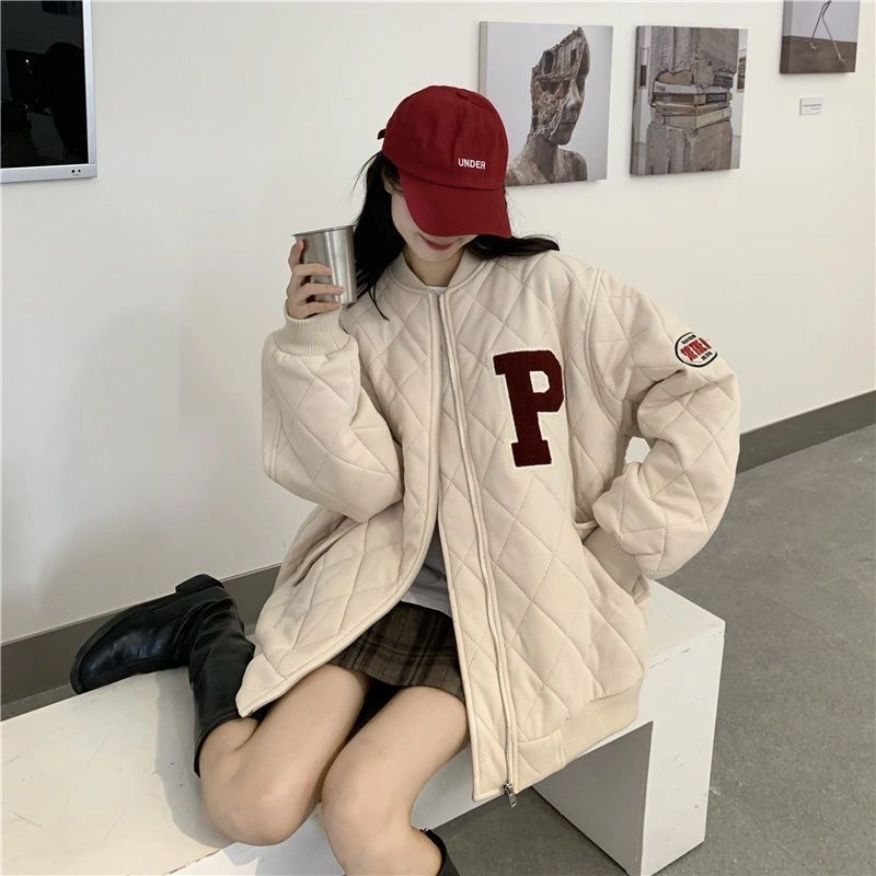 俞兆林 学院风夹克棒球服复古菱格字母港风外套百搭棉服 女款