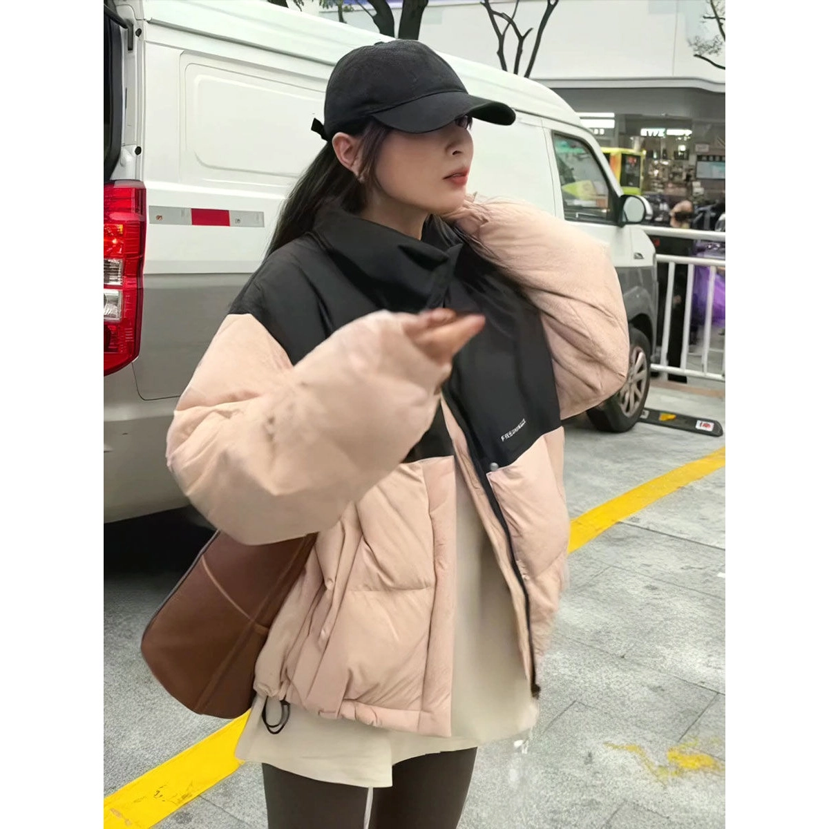 俞兆林 短款学生宽松外套简约舒适休闲保暖拼接温柔小清新棉服 女款