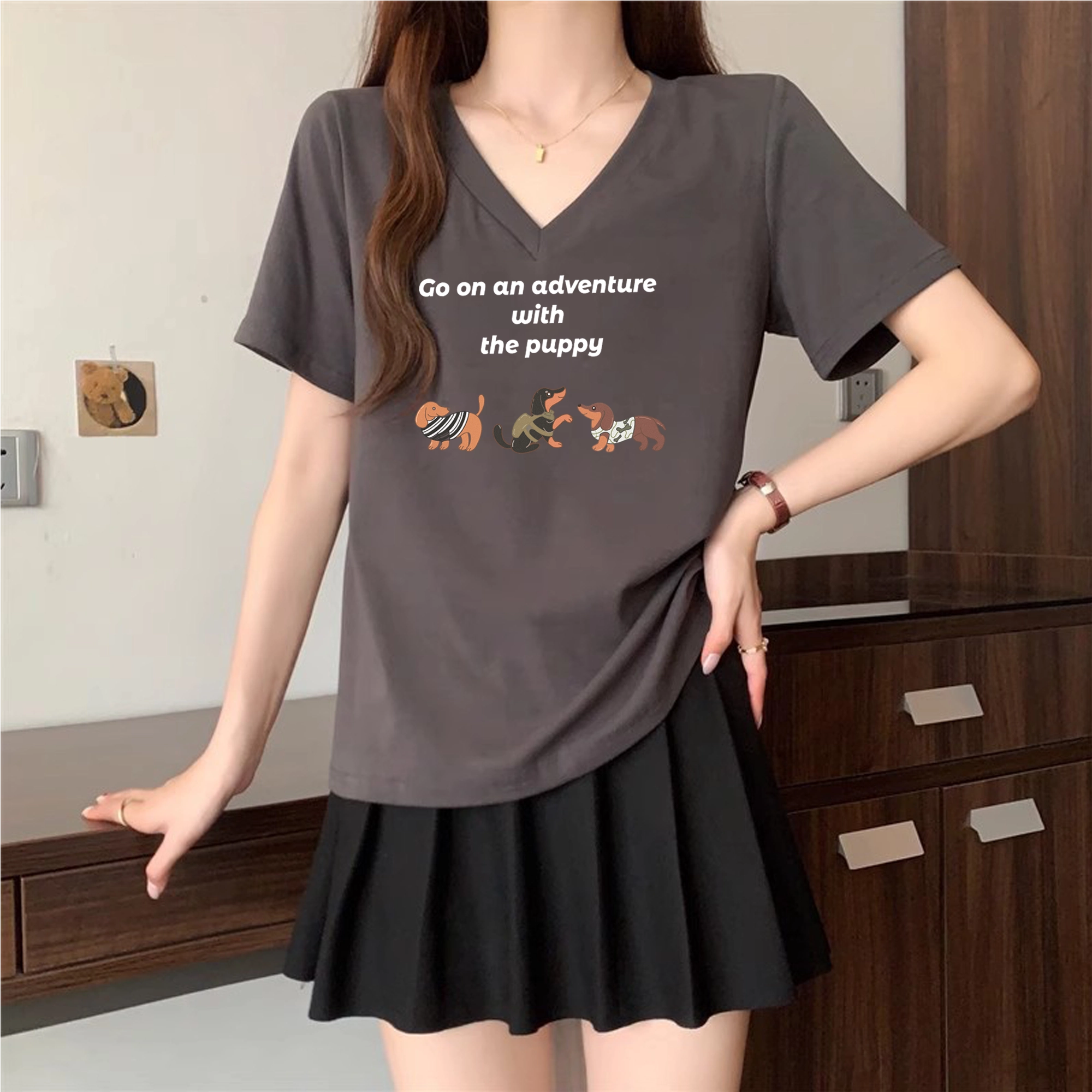 AWAO VLogo T