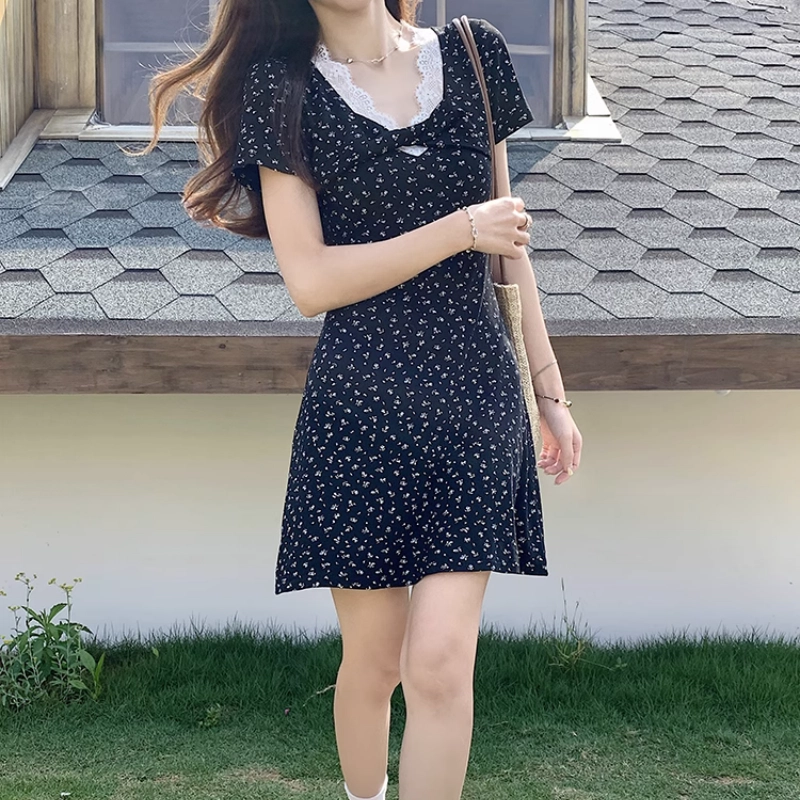 V