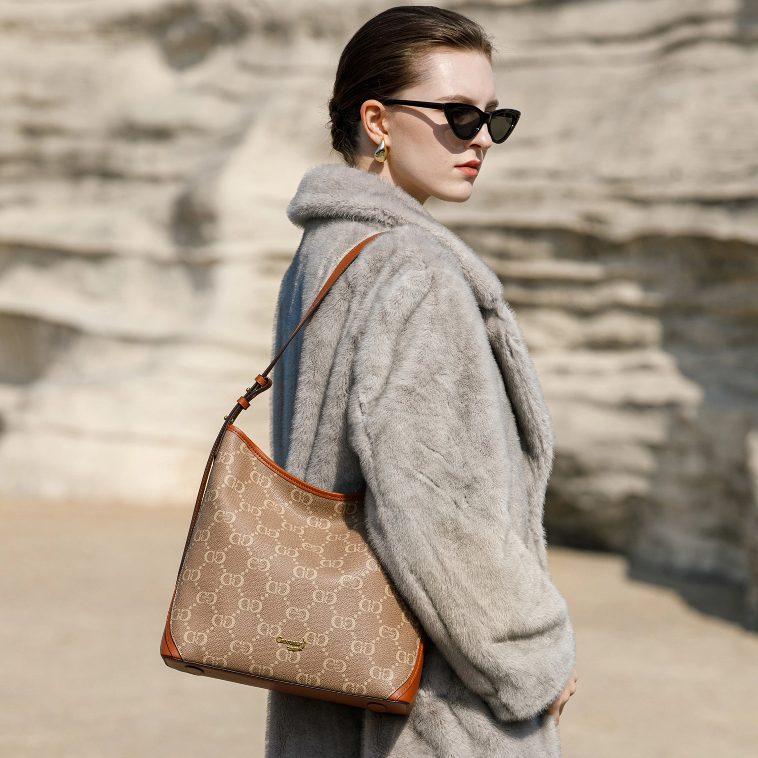 Crocodile Tote PVC