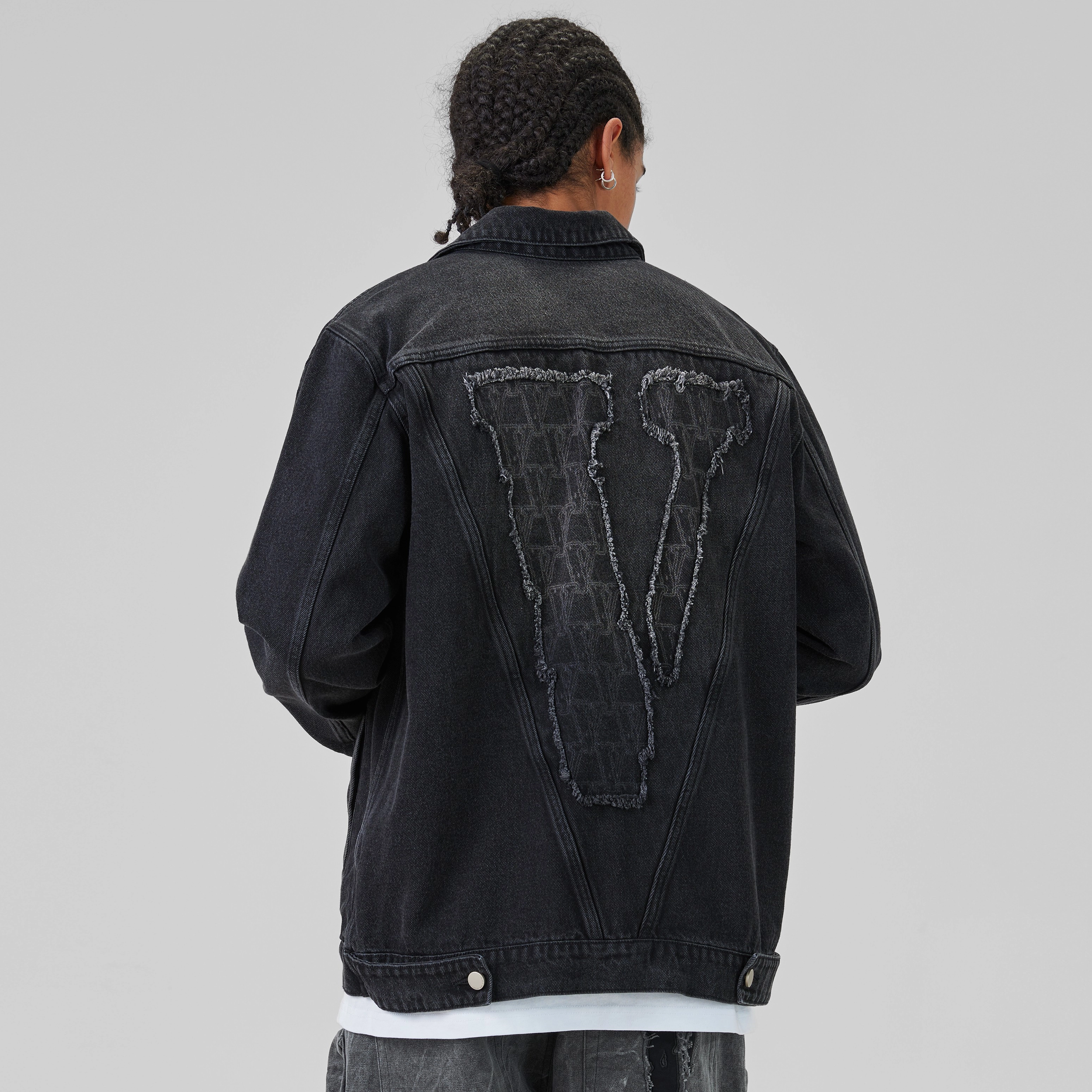VLONE logo v