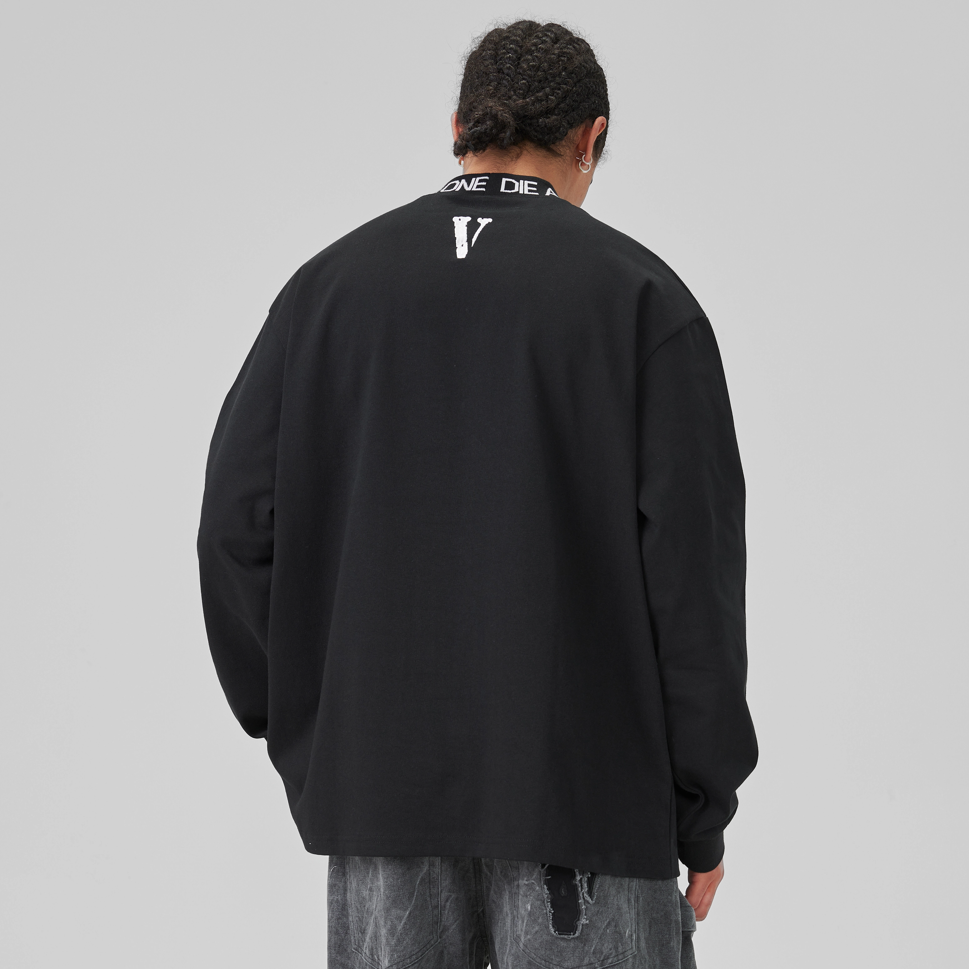 VLONE logo T