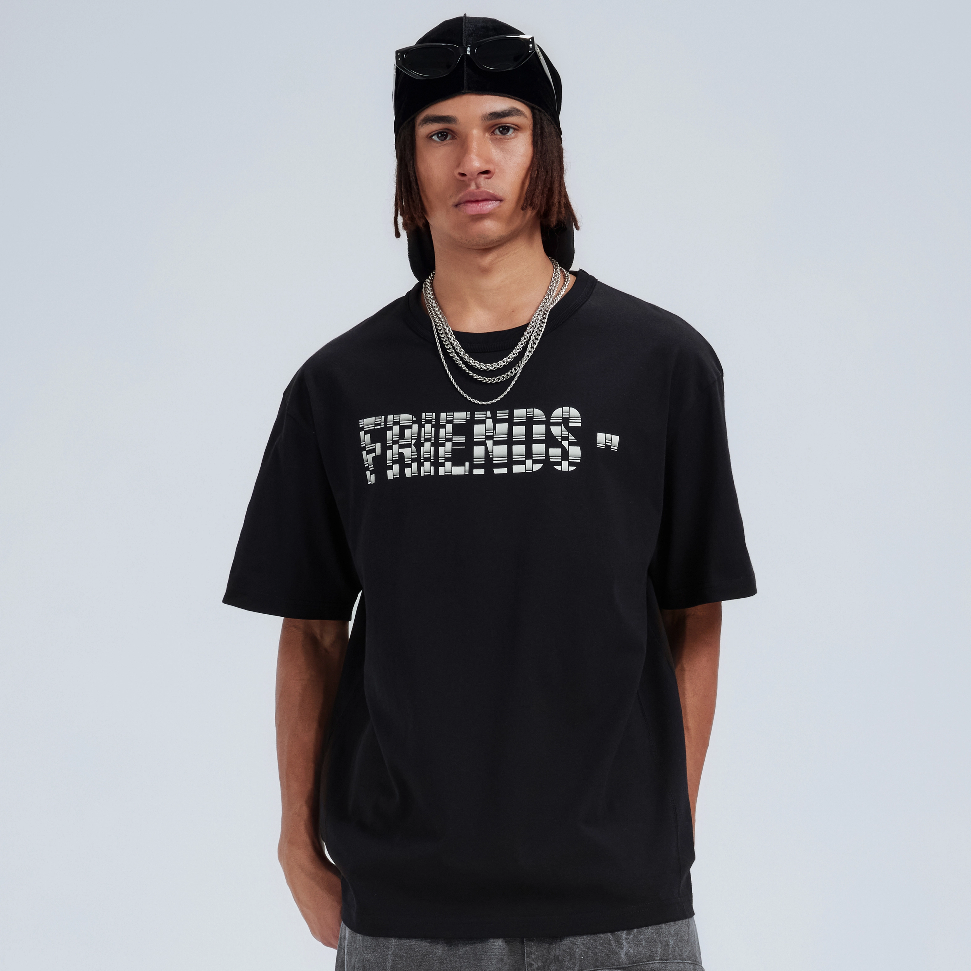 VLONE LOGOT