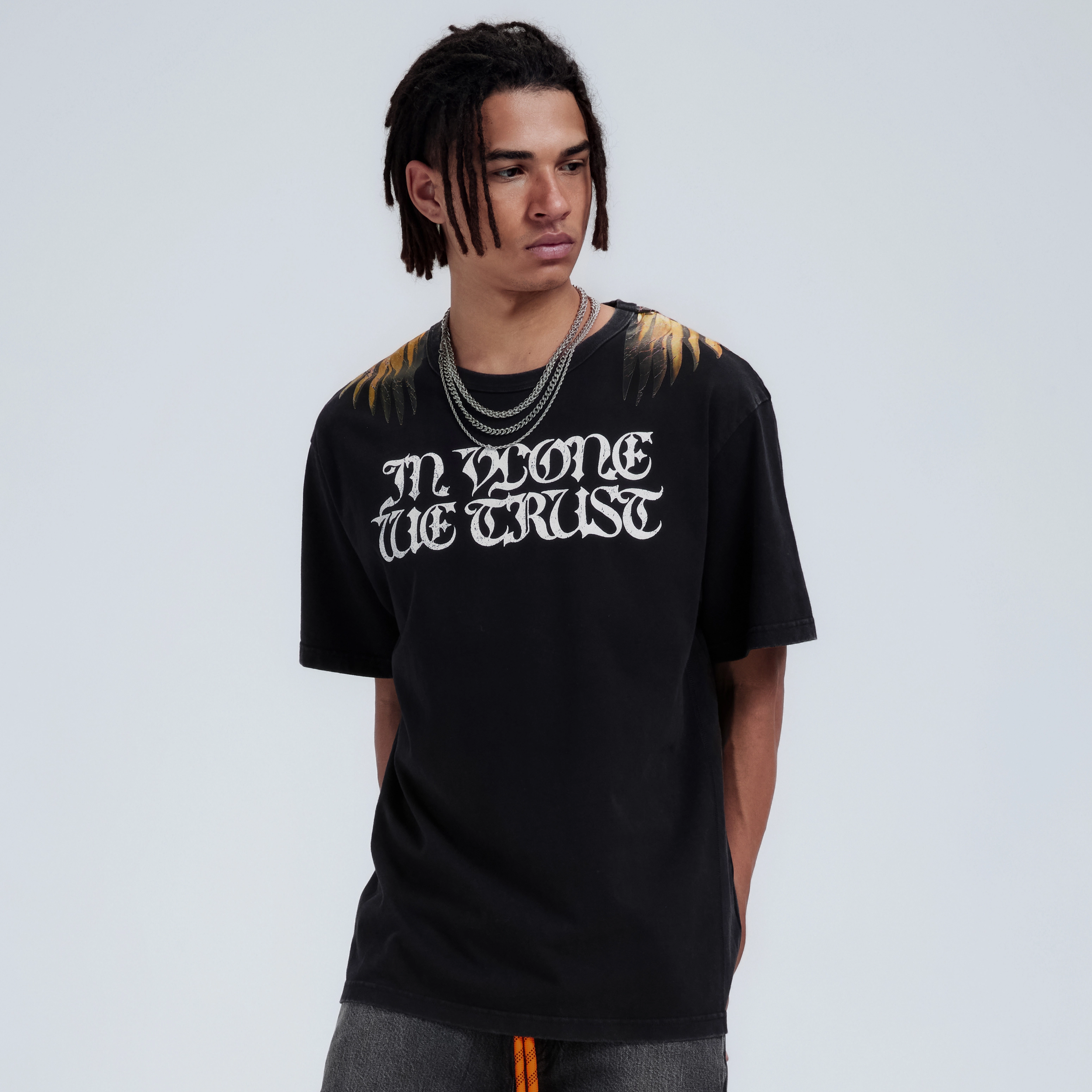 VLONE V T