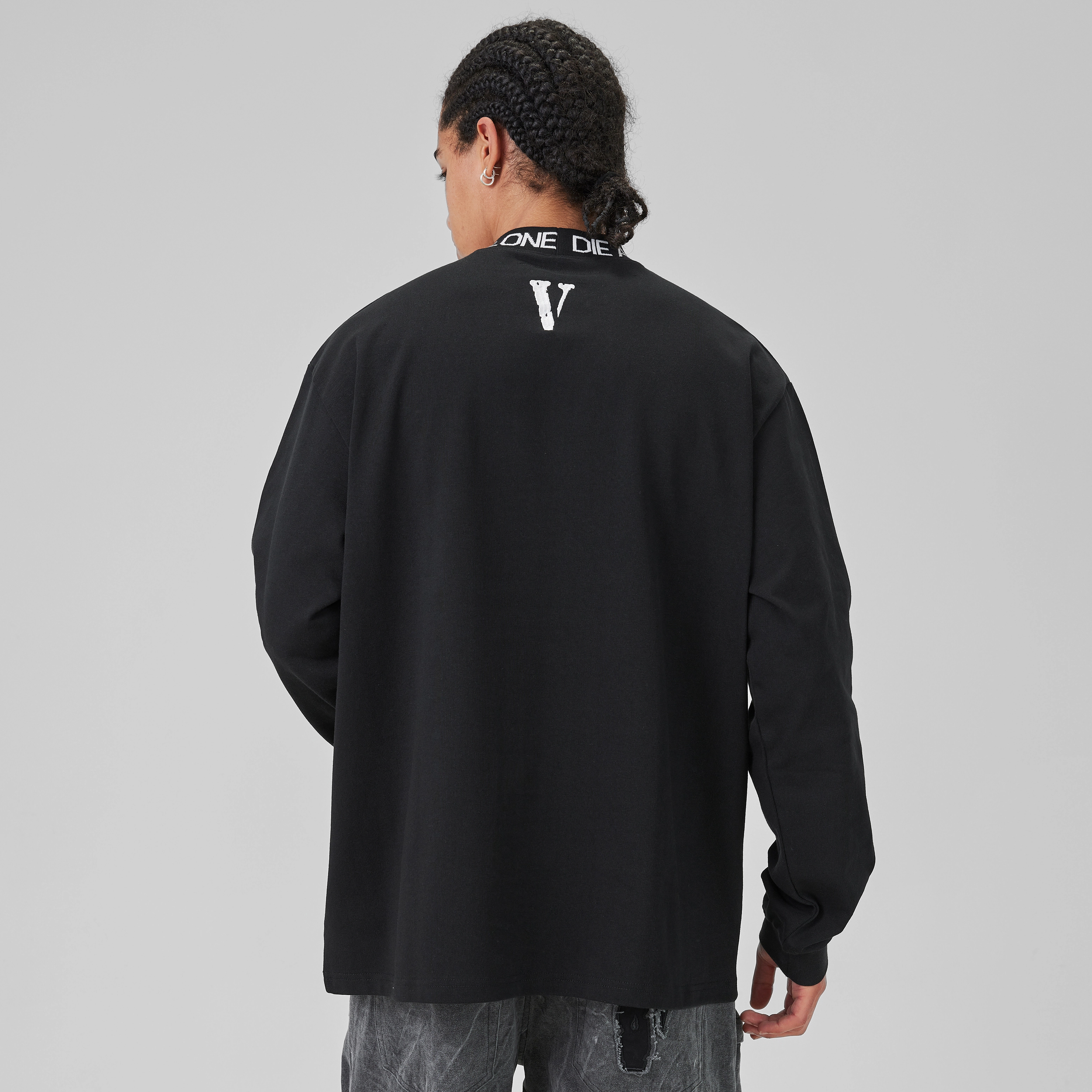 VLONE logo T