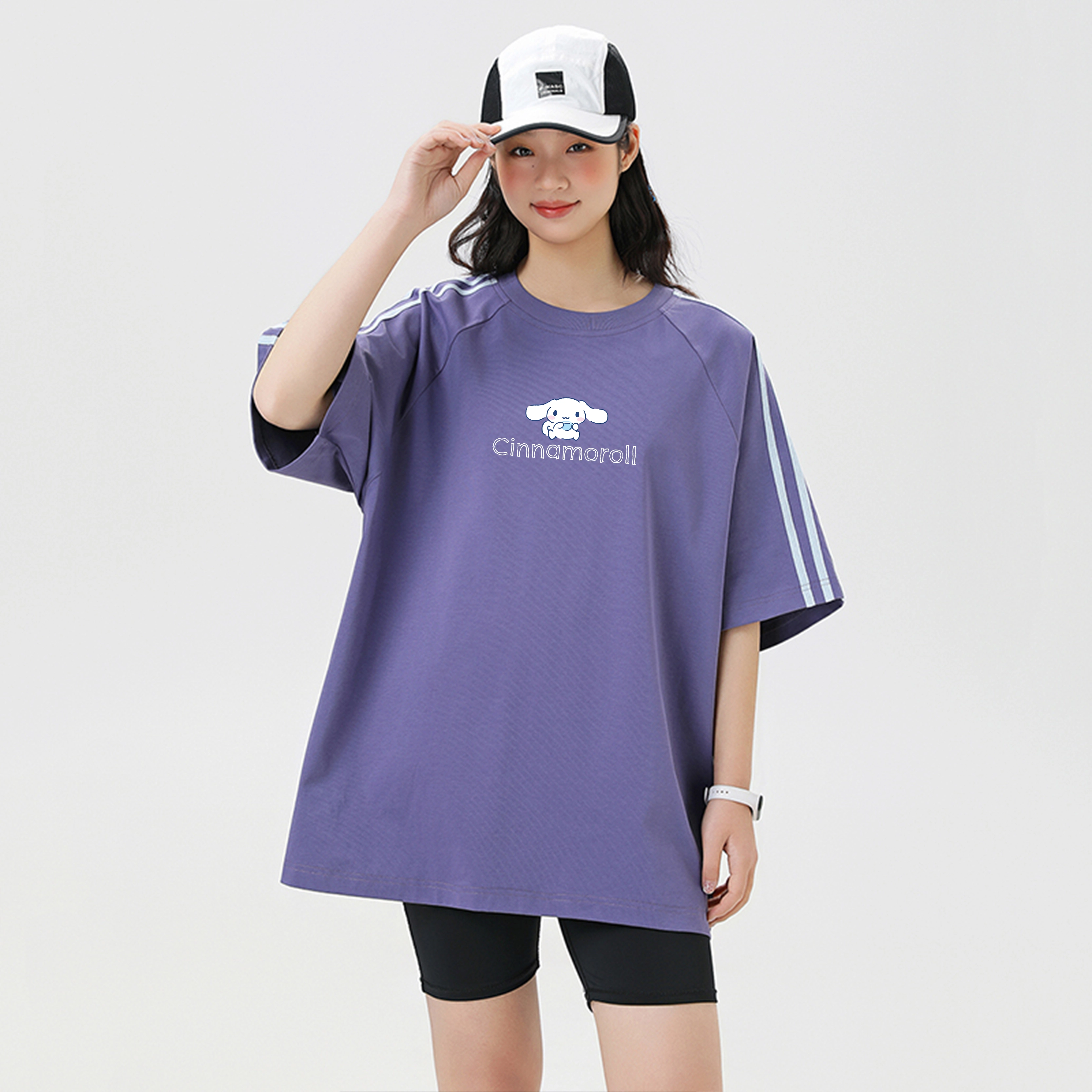 Sanrio x CINNAMOROLL T