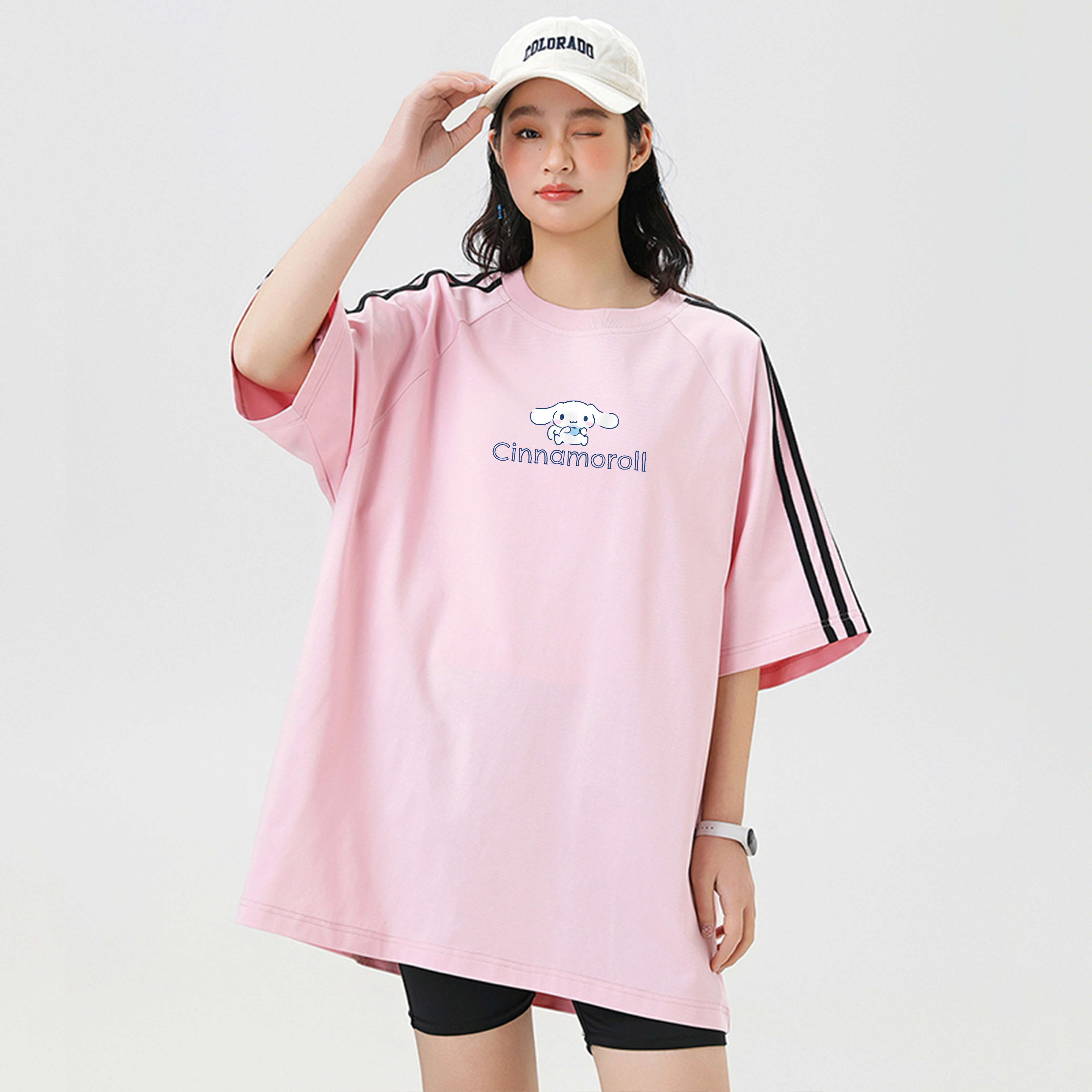 Sanrio x CINNAMOROLL T