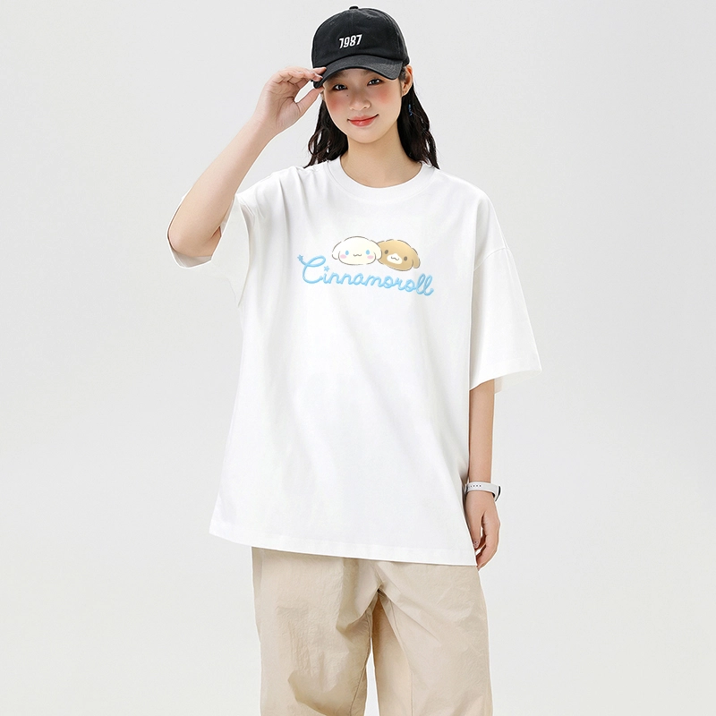 Sanrio x CINNAMOROLL T