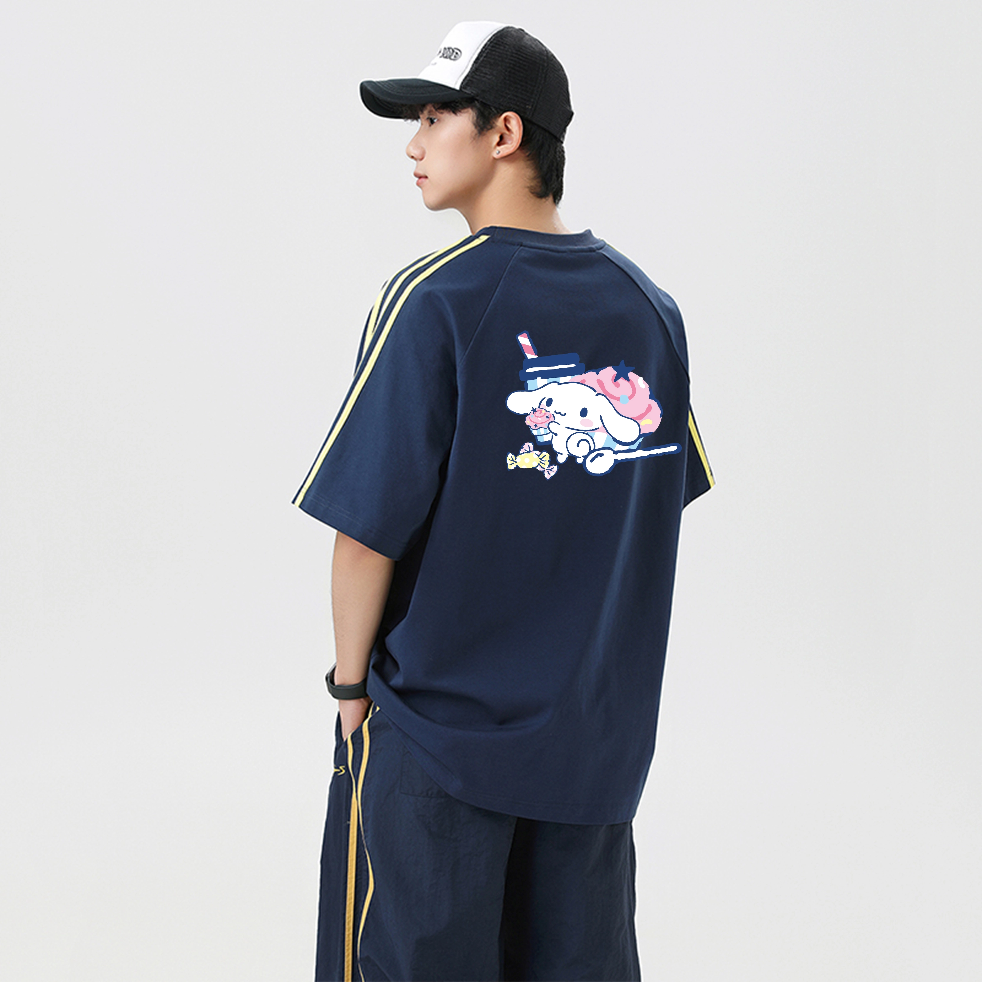 Sanrio x CINNAMOROLL T