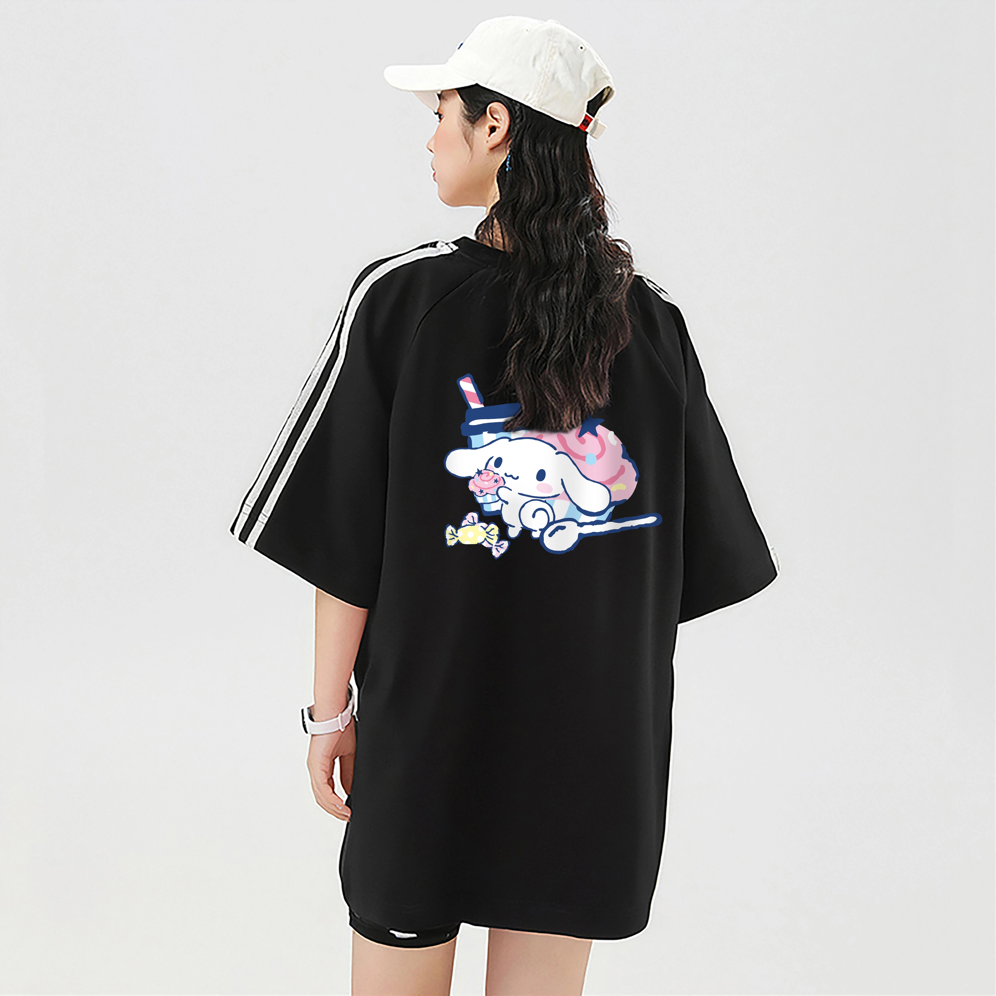 Sanrio x CINNAMOROLL T