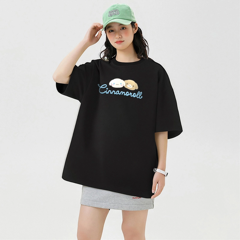 Sanrio x CINNAMOROLL T