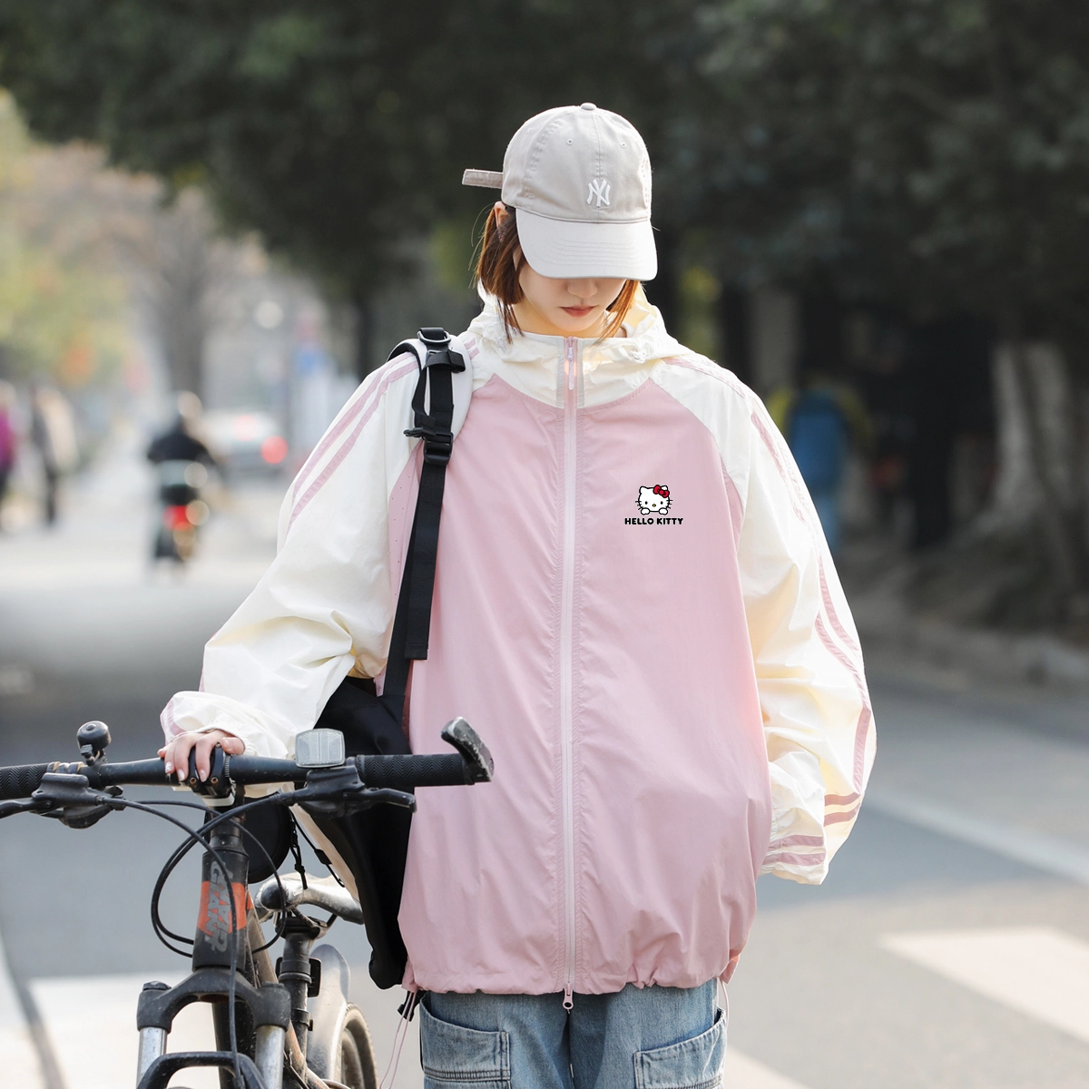 Sanrio x Hello Kitty UP50+