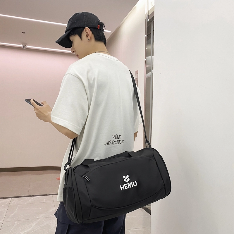 行途 大容量百搭休闲 尼龙 健身包 大号 男女同款情侣款 黑色/白色