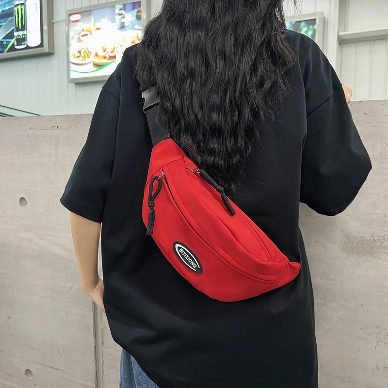 行途 日系休闲简约时尚百搭轻便潮流 尼龙 斜挎胸包 男女同款情侣款