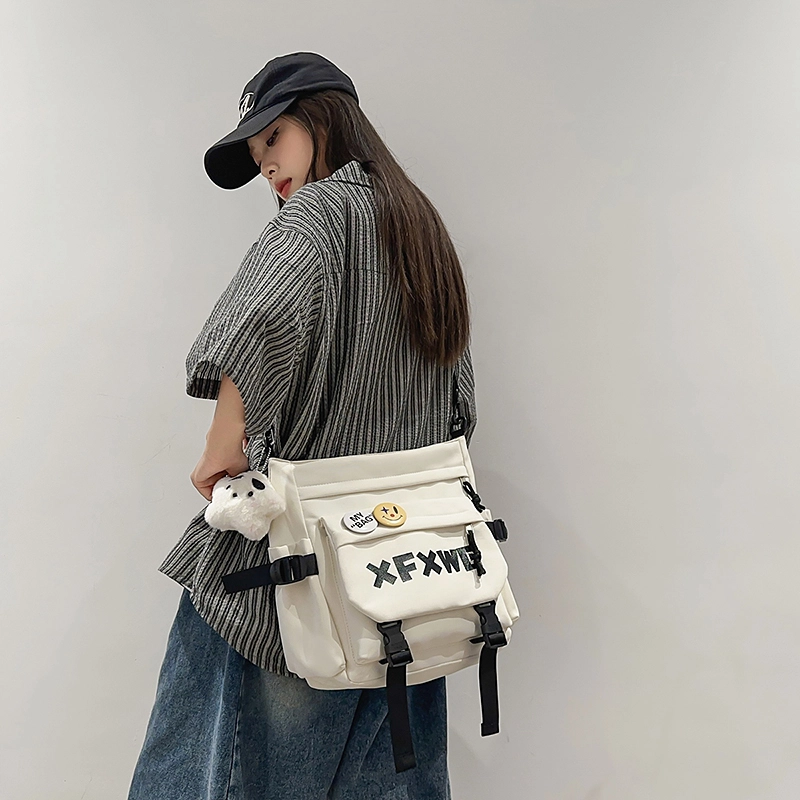 行途 时尚百搭字母设计潮流 牛津布 斜挎单肩包 男女同款情侣款 多色