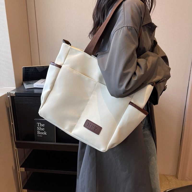 行途 撞色多口袋大容量多功能简约 帆布 斜挎单肩包 常规 女款 黑色/米白色/卡其色