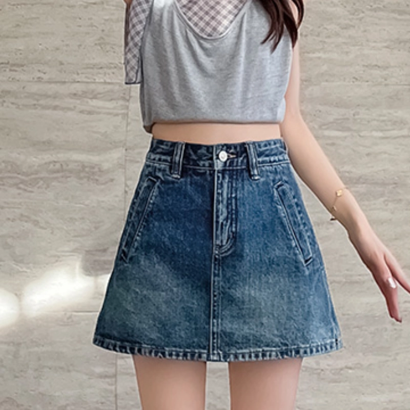 YICHEN A