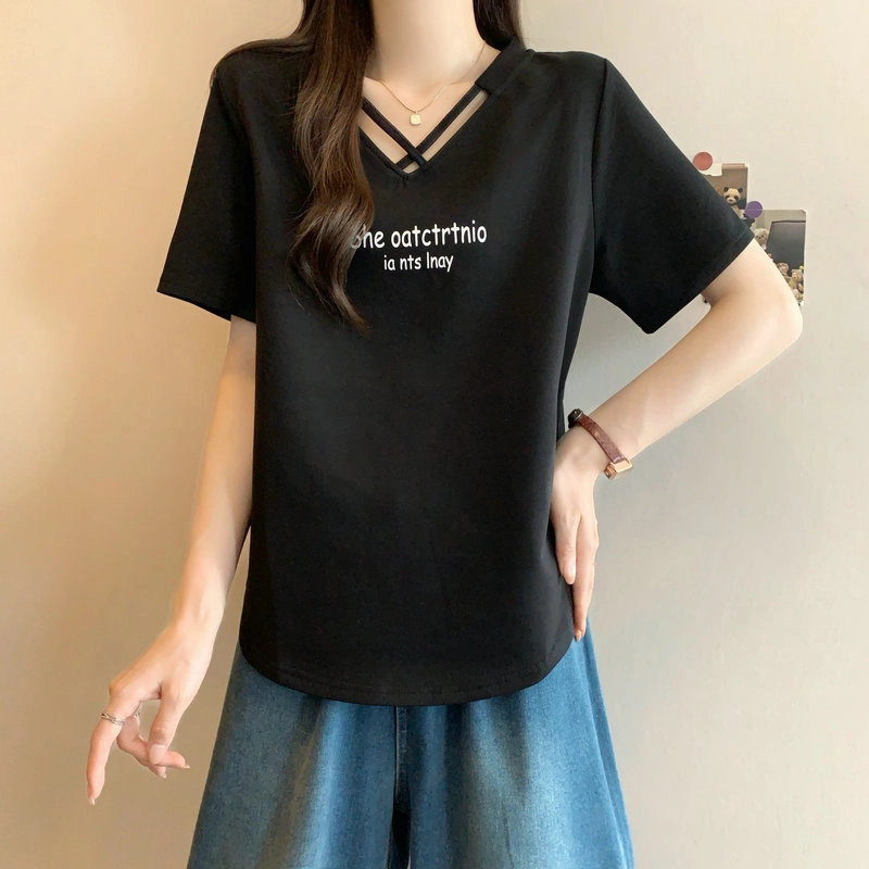 YICHEN V T