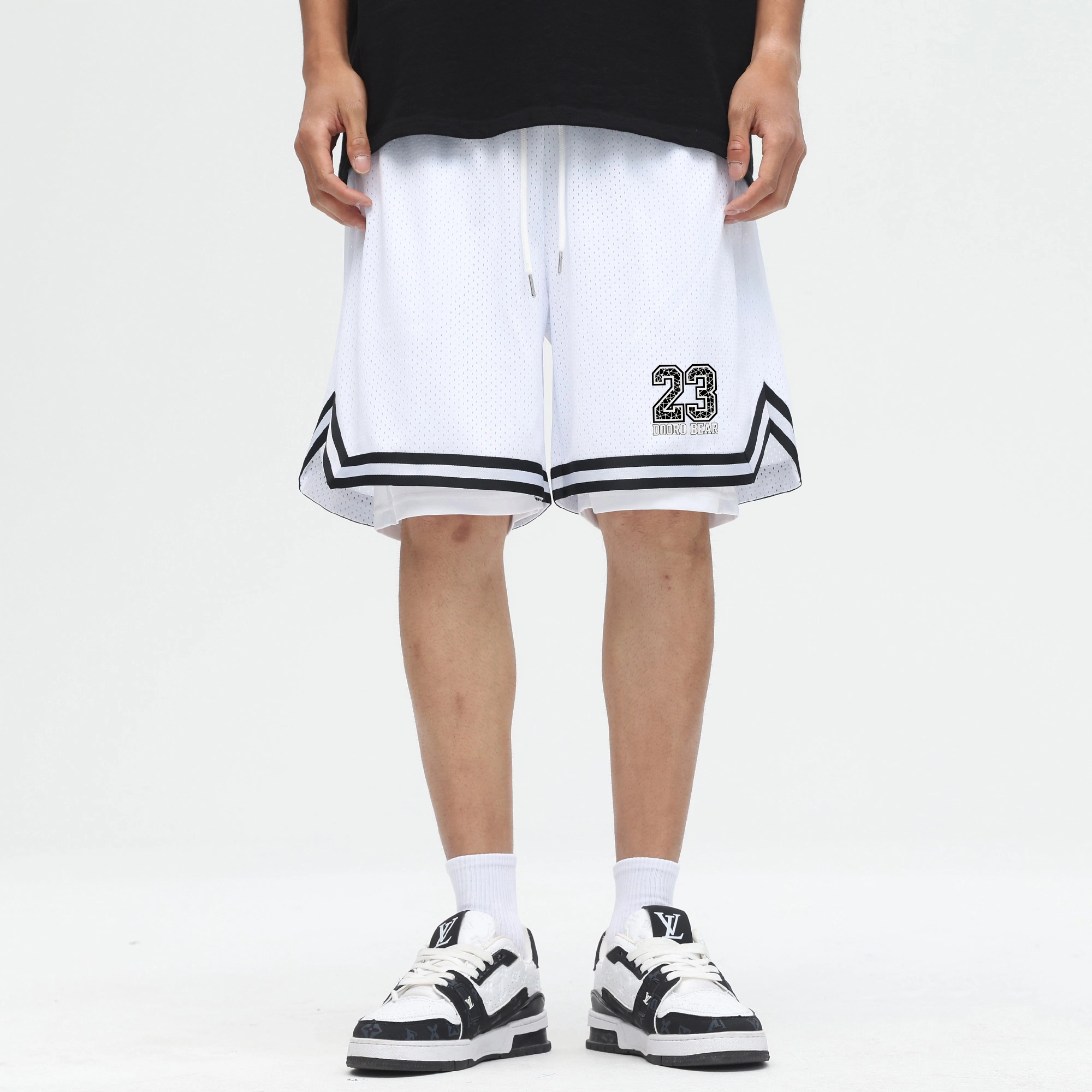 23