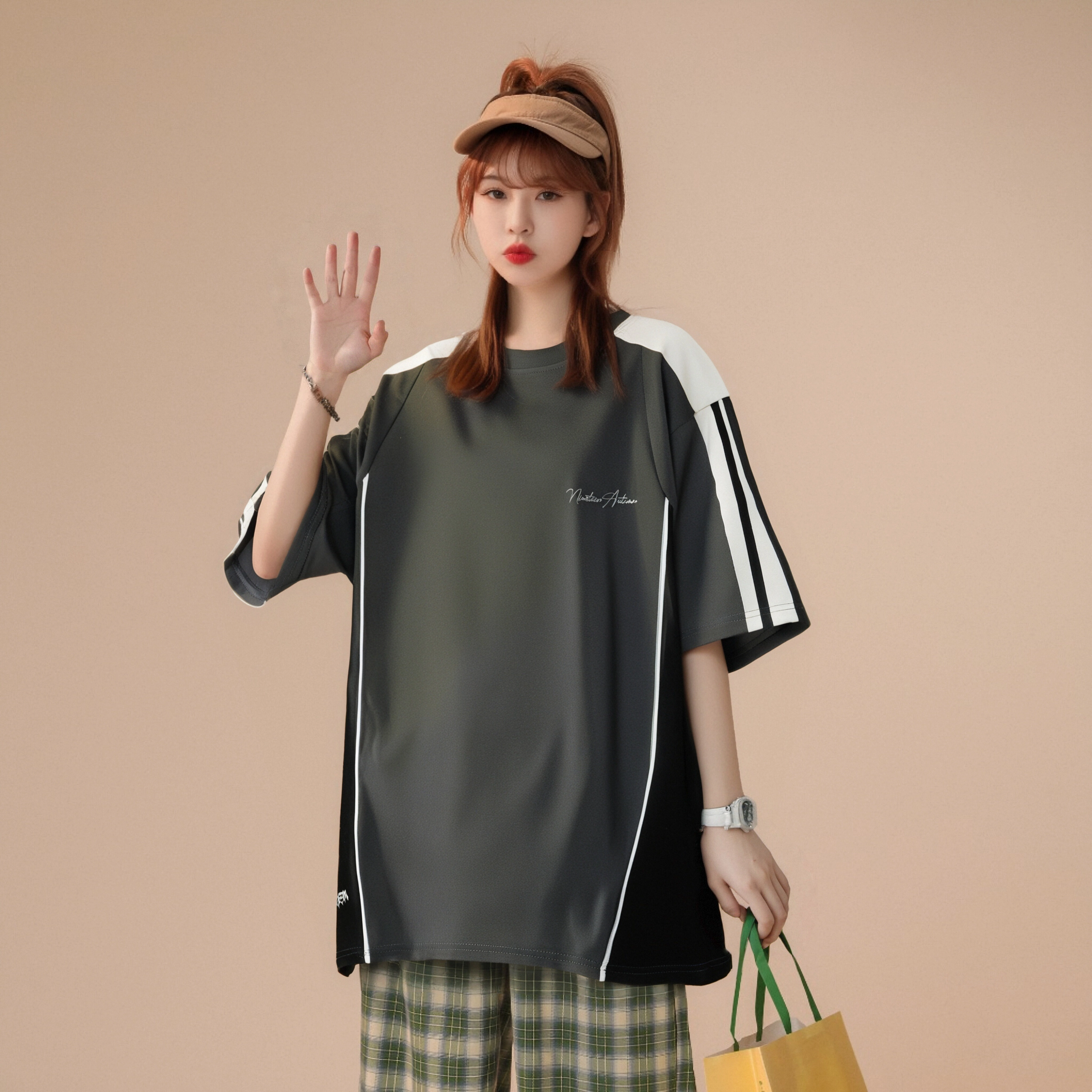 NINETEEN AUTUMN T