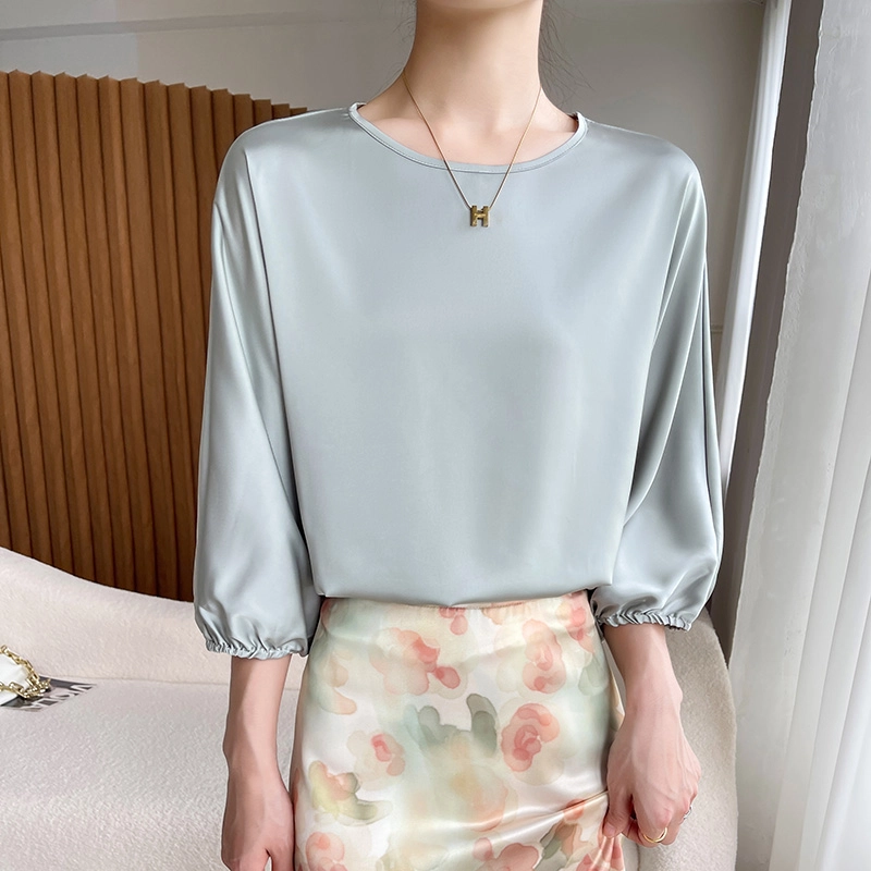 CASAMIA T