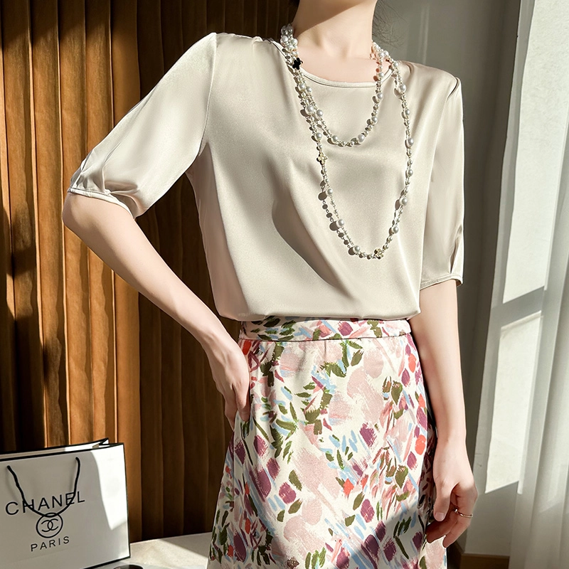 CASAMIA T