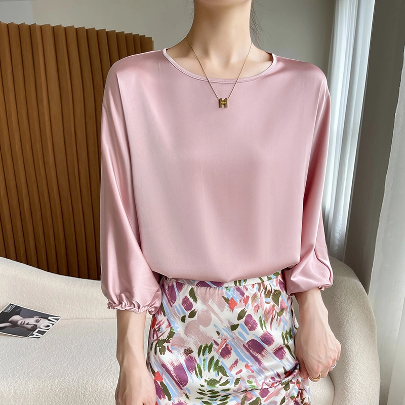 CASAMIA T