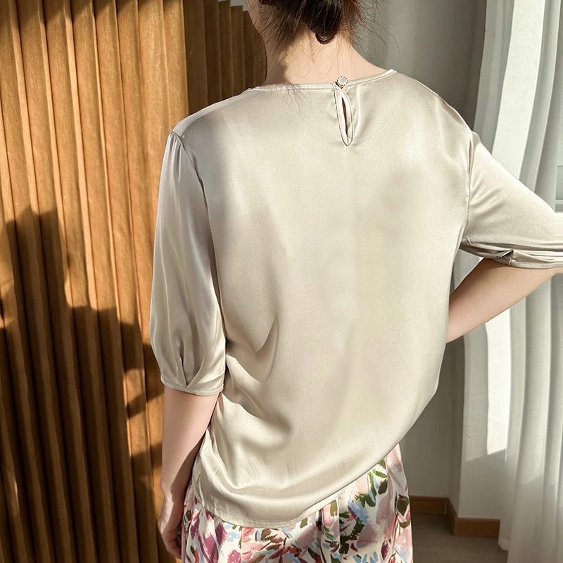 CASAMIA T