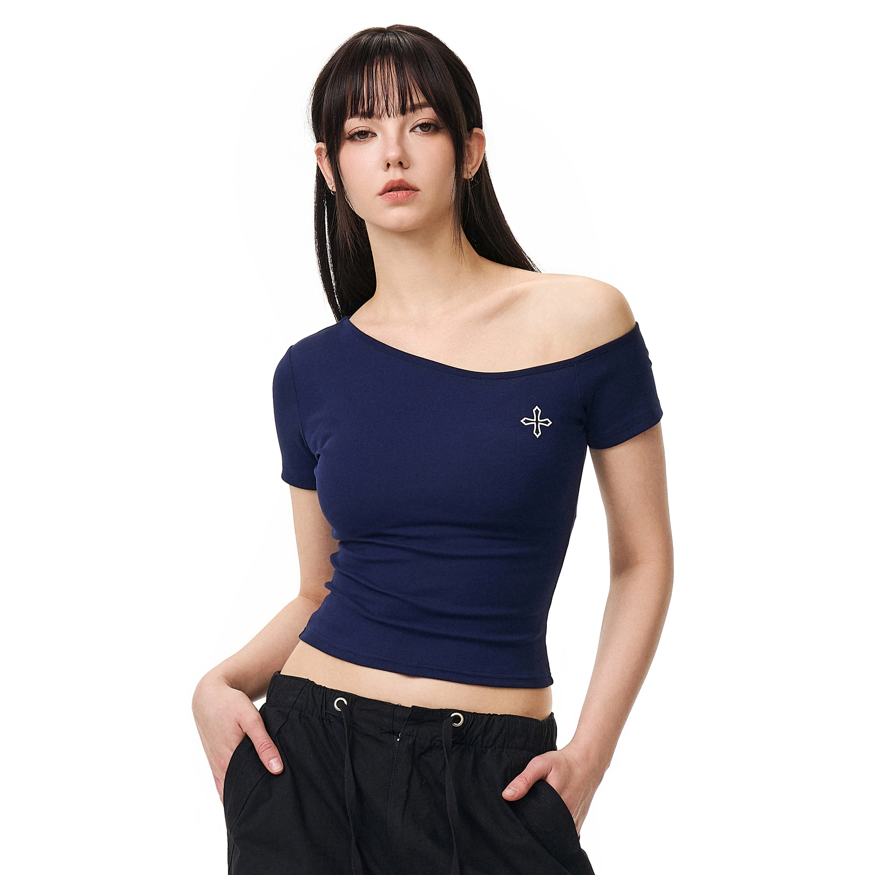 RECOLETA Logo T