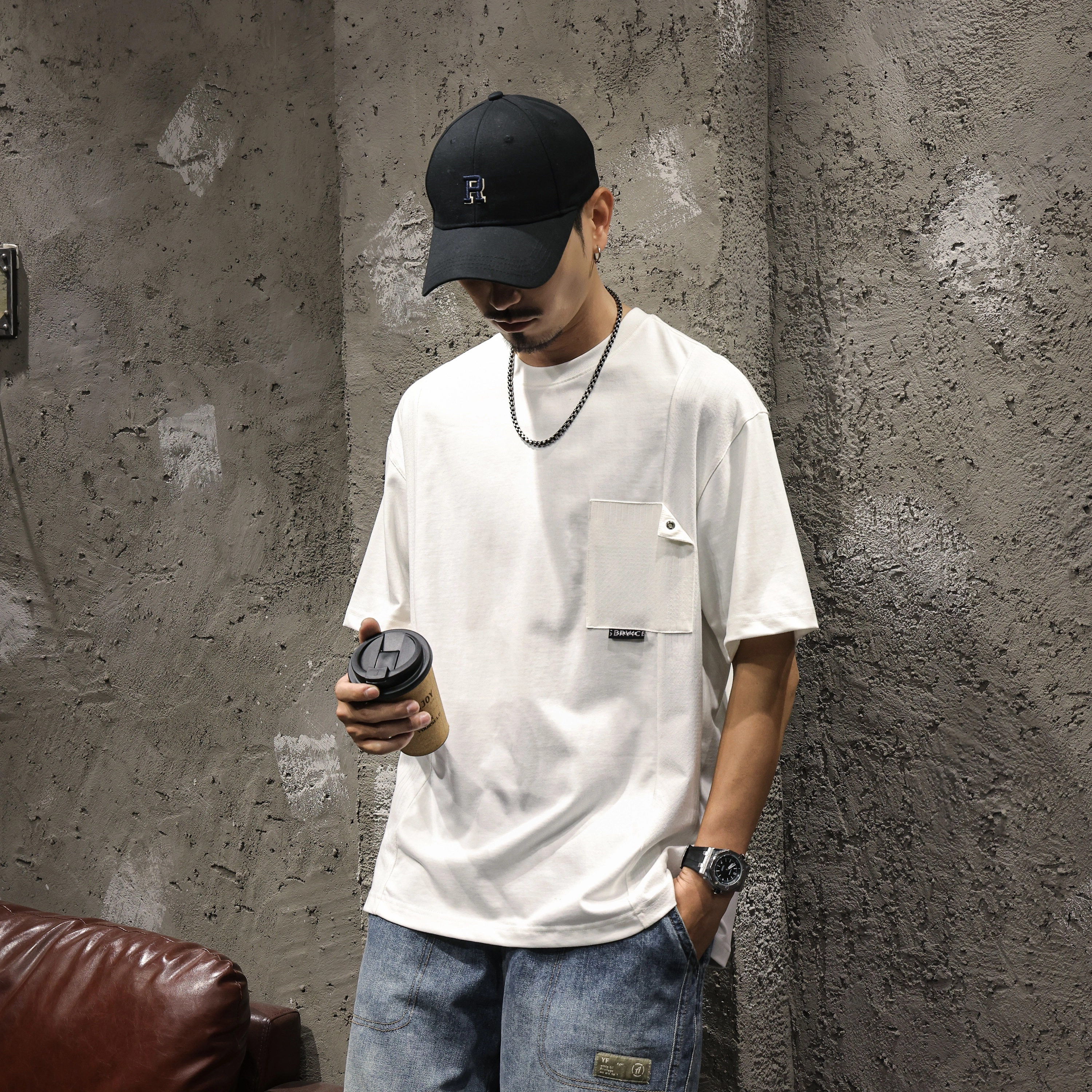 insT