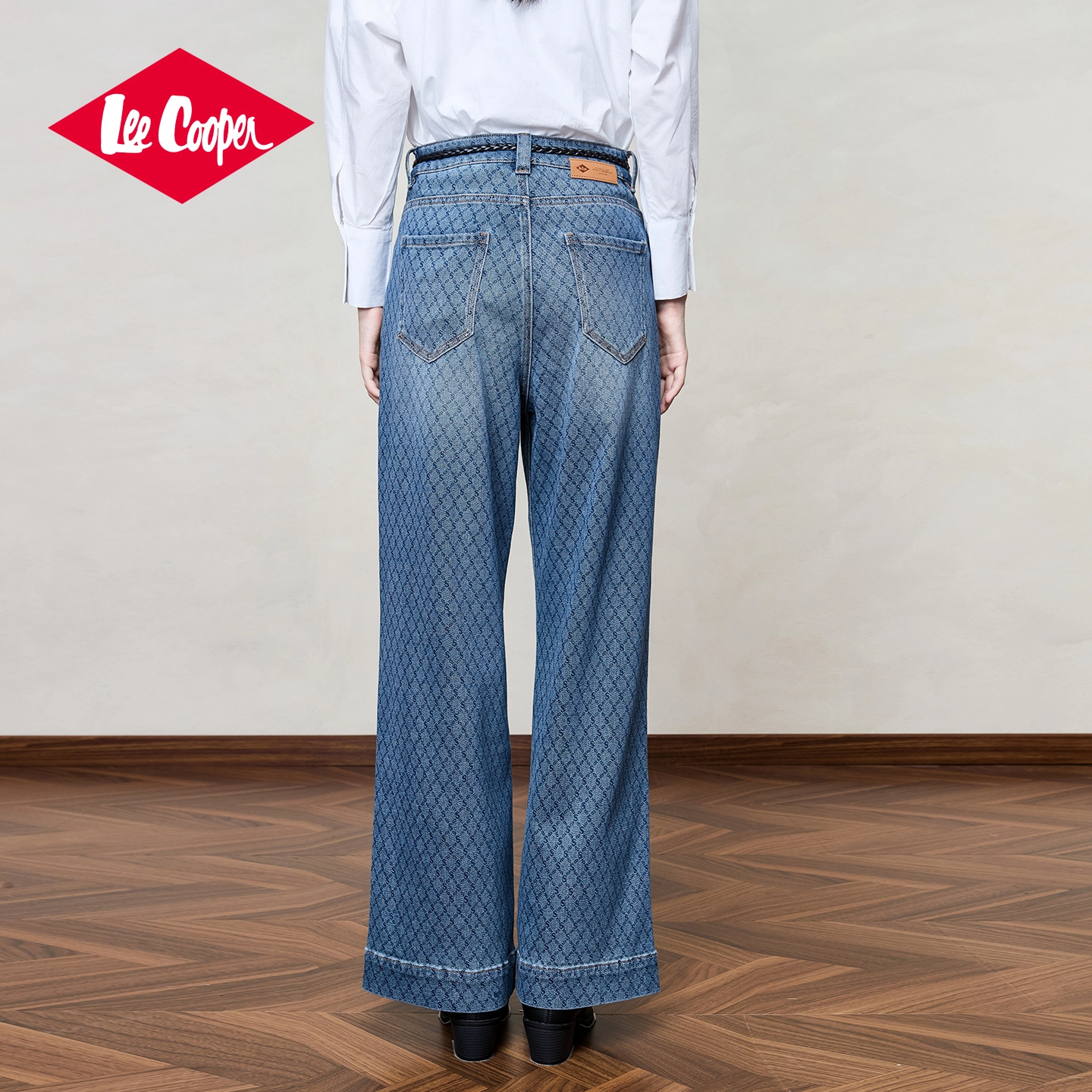 Lee Cooper